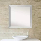 Specchio da bagno a parete in legno da 30" x 30" non smussato, argento sterling spazzolato