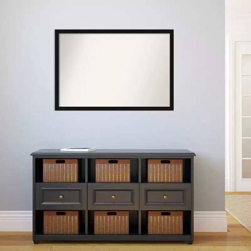 Specchio da parete stretto nero Avon non smussato 38" x 26": moderna cornice in polistirene, hardware di montaggio incluso