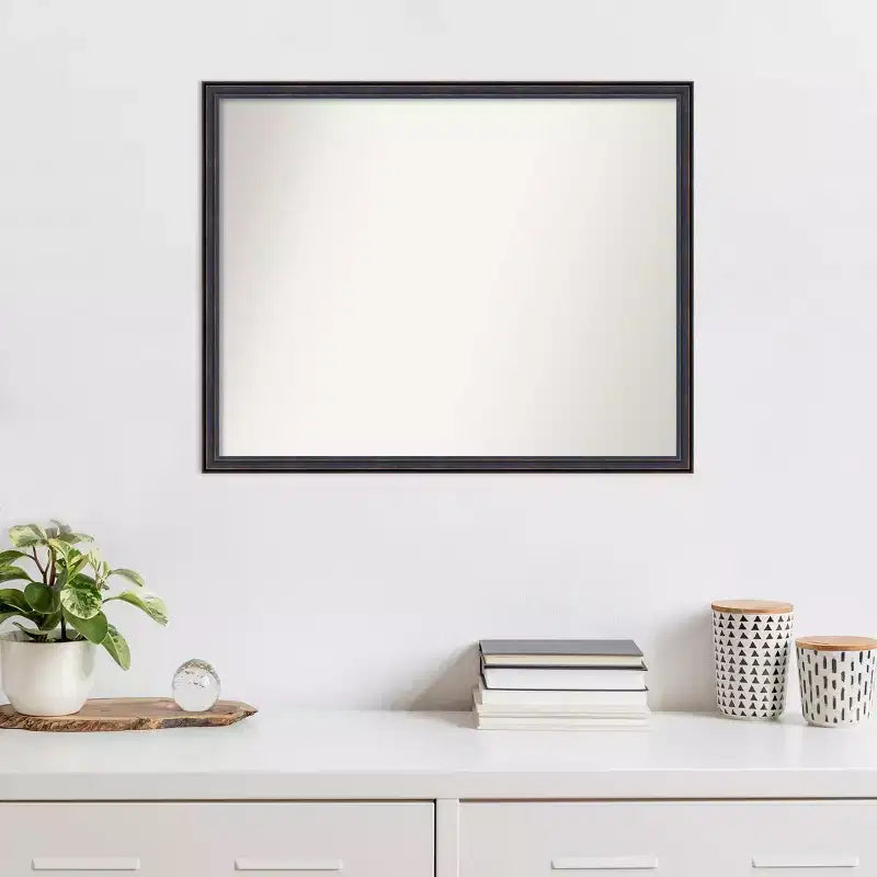 Specchio da parete in legno bronzo scuro con bordo non smussato, 30" x 24"