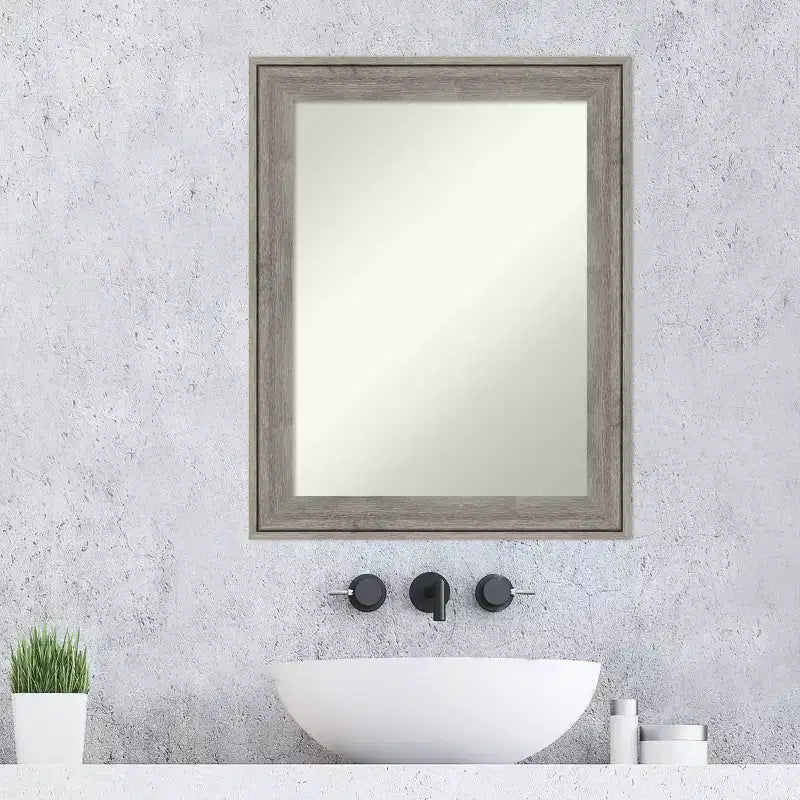 Specchio da Parete per Bagno 23" x 29" in Legno Grigio Antico Regis, Senza Bordo Smussato