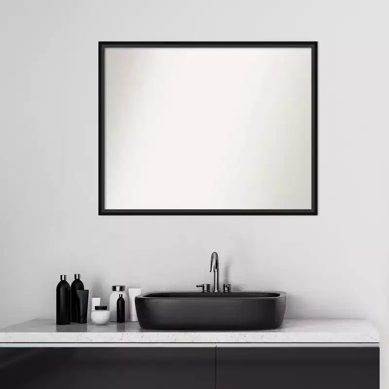 Specchio da parete per bagno Lucie Wood non smussato nero 29" x 23": Contemporaneo, da parete