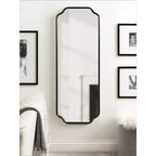 Specchio da parete con cornice Plumley 18"x48", nero