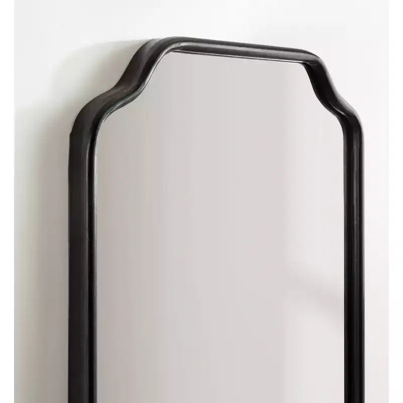 Specchio da parete con cornice Plumley 18"x48", nero