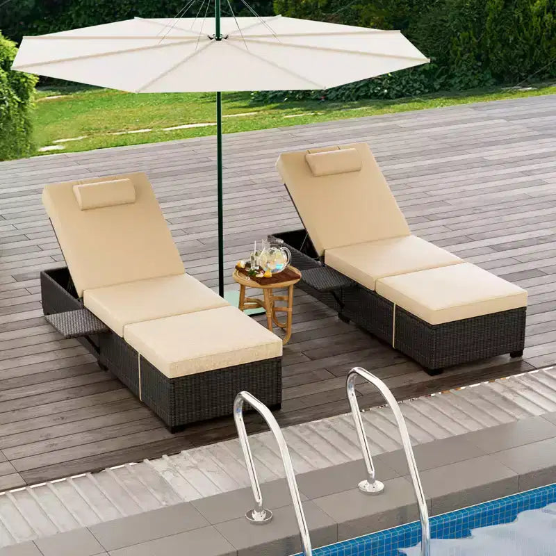 Lettino da Giardino in Rattan per Esterni, Sdraio Reclinabile Regolabile per Piscina con Cuscino, Vimini PE, Lettino Prendisole per Spiaggia, Cortile