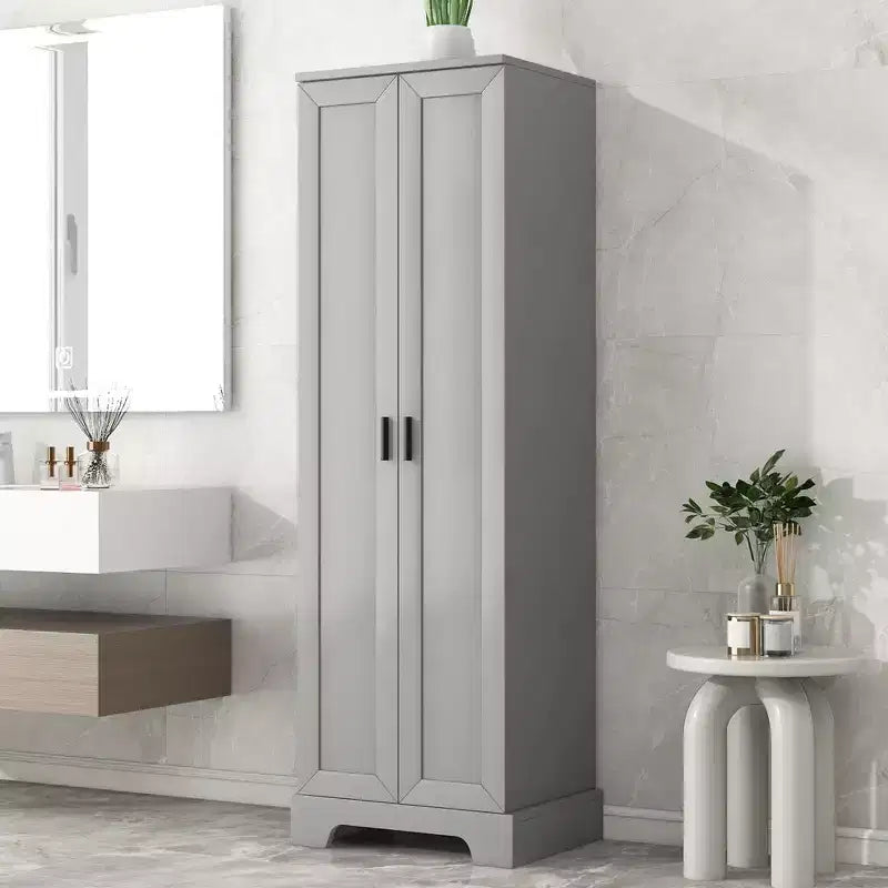 Mobiletto da appoggio Tracy Modern in legno con doppie ante e ripiani regolabili