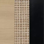 Cassettiera a 3 cassetti Andrew con accenti in rattan naturale e gambe in metallo: Fascino bohémien, ampio spazio di archiviazione