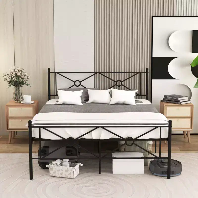 Struttura letto in metallo Full/Queen con testiera e base materasso