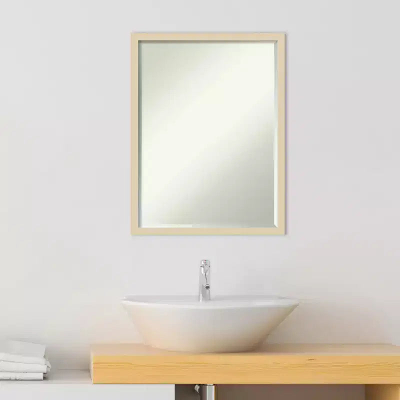 Specchio da parete per bagno Svelte Petite Bevel in legno