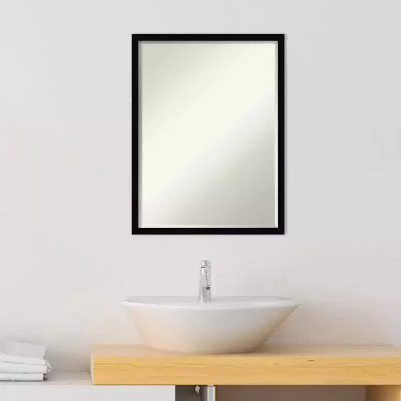 Specchio da parete per bagno Svelte Petite Bevel in legno