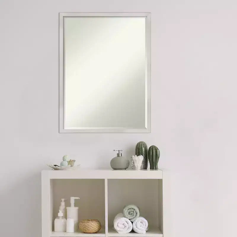 Specchio da parete per bagno Svelte Petite Bevel in legno