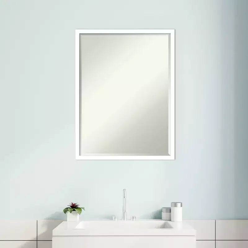 Specchio da parete per bagno Svelte Petite Bevel in legno