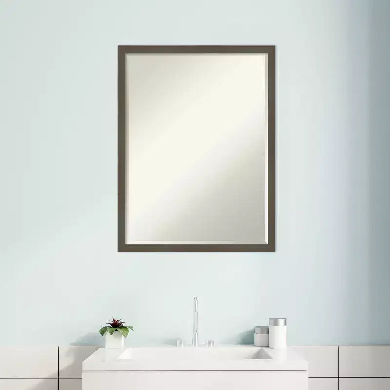 Specchio da parete per bagno Svelte Petite Bevel in legno