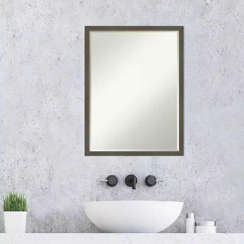 Specchio da parete per bagno Svelte Petite Bevel in legno