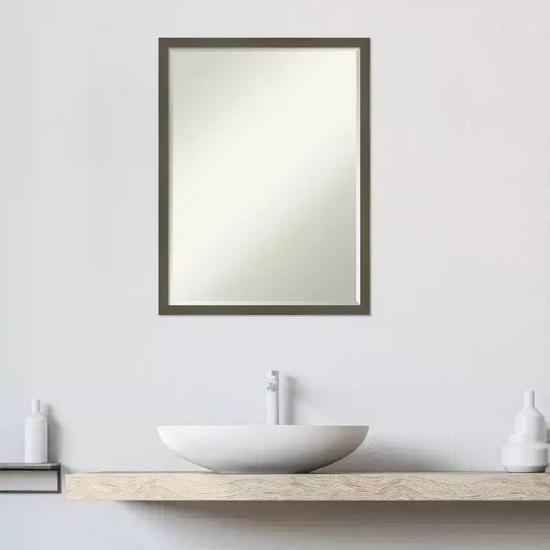 Specchio da parete per bagno Svelte Petite Bevel in legno