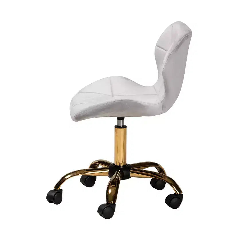 Sedia da ufficio girevole Savara in tessuto di velluto e metallo, in stile contemporaneo, glamour e di lusso